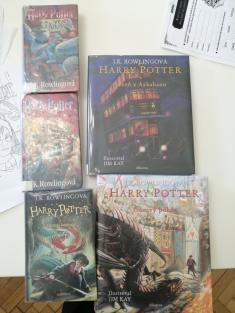 S Harrym Potterem v knihovně